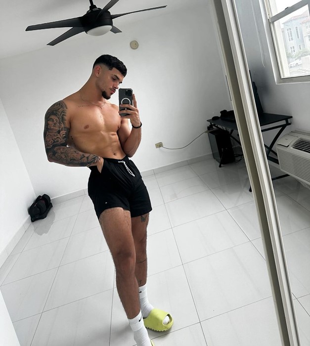 Handsome influencer fitness gifted @Yadiel nudes sex tape onlyfans 22