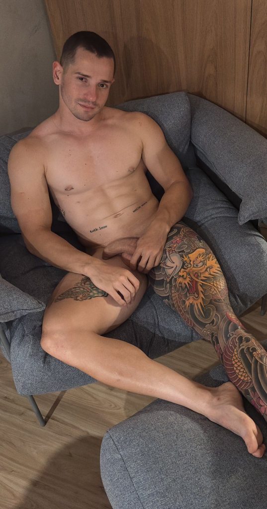 Brazilian Gabriel Coimbra fucks jock Igor Novaes onlyfans 3