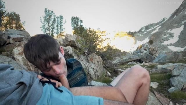 Hung Hiker Lets me Deepthroat his Huge Cock on the Trail