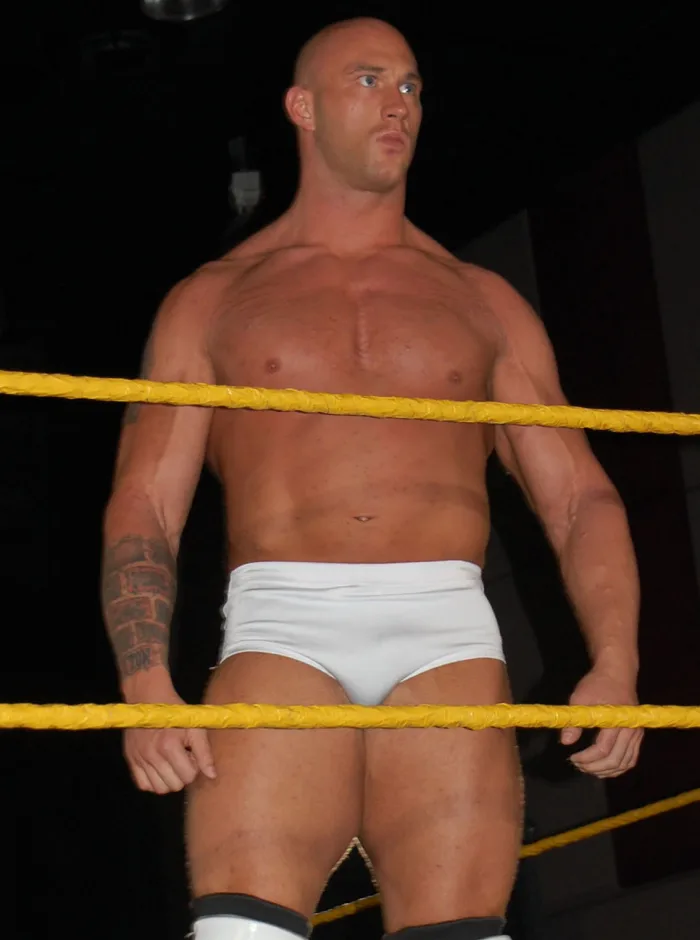 WWE wrestler showing off his big cock in a steamy chat nudesboys salv 3