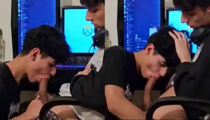 Pausing the Game to Get a Blowjob 300x171 1