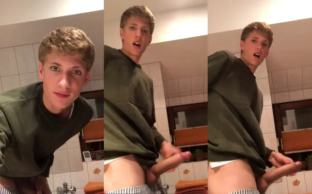 Hung tiktoker Jerking Shooting Huge Load